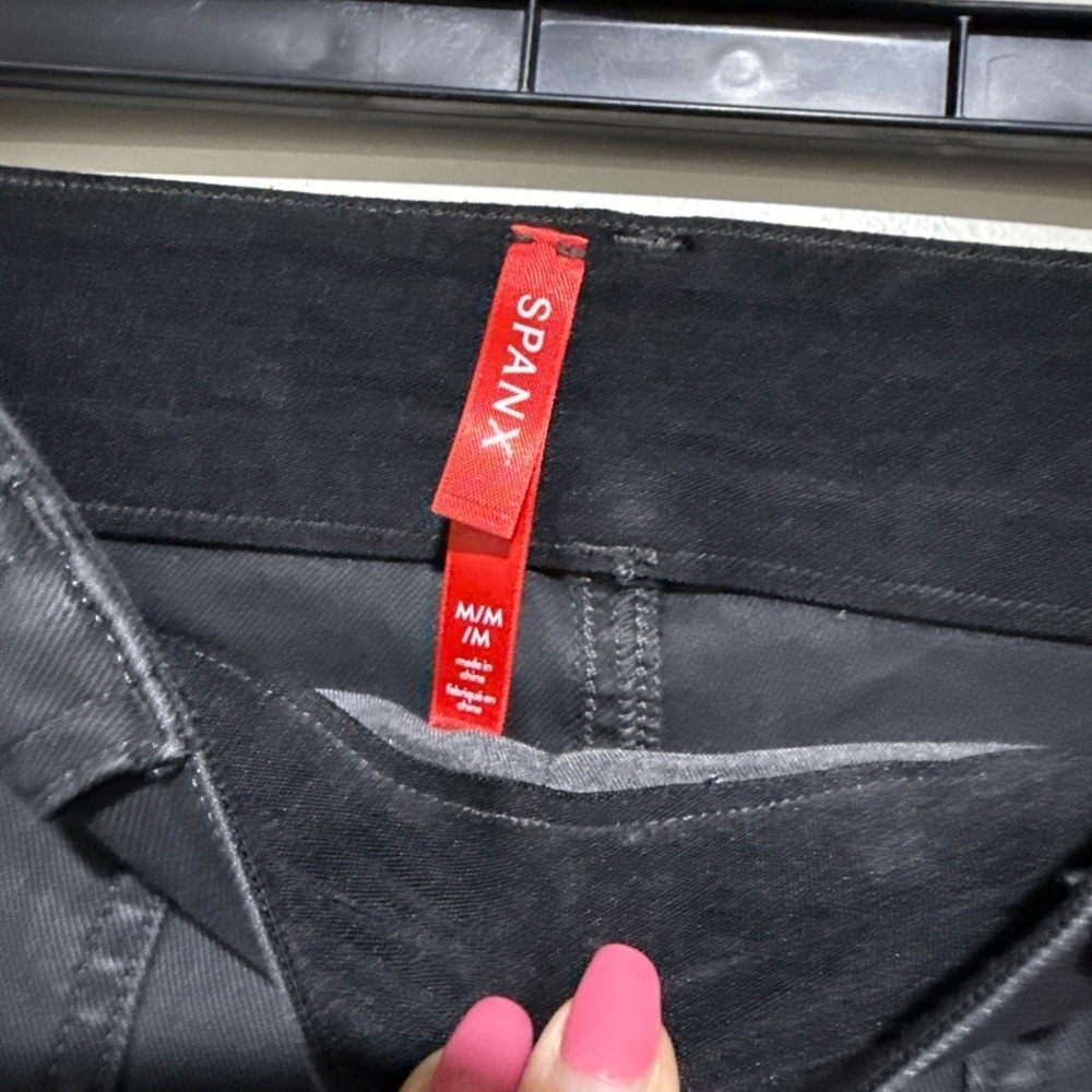 SPANX Charcoal Cropped Cargo Pants fitted M L - Picture 5 of 10